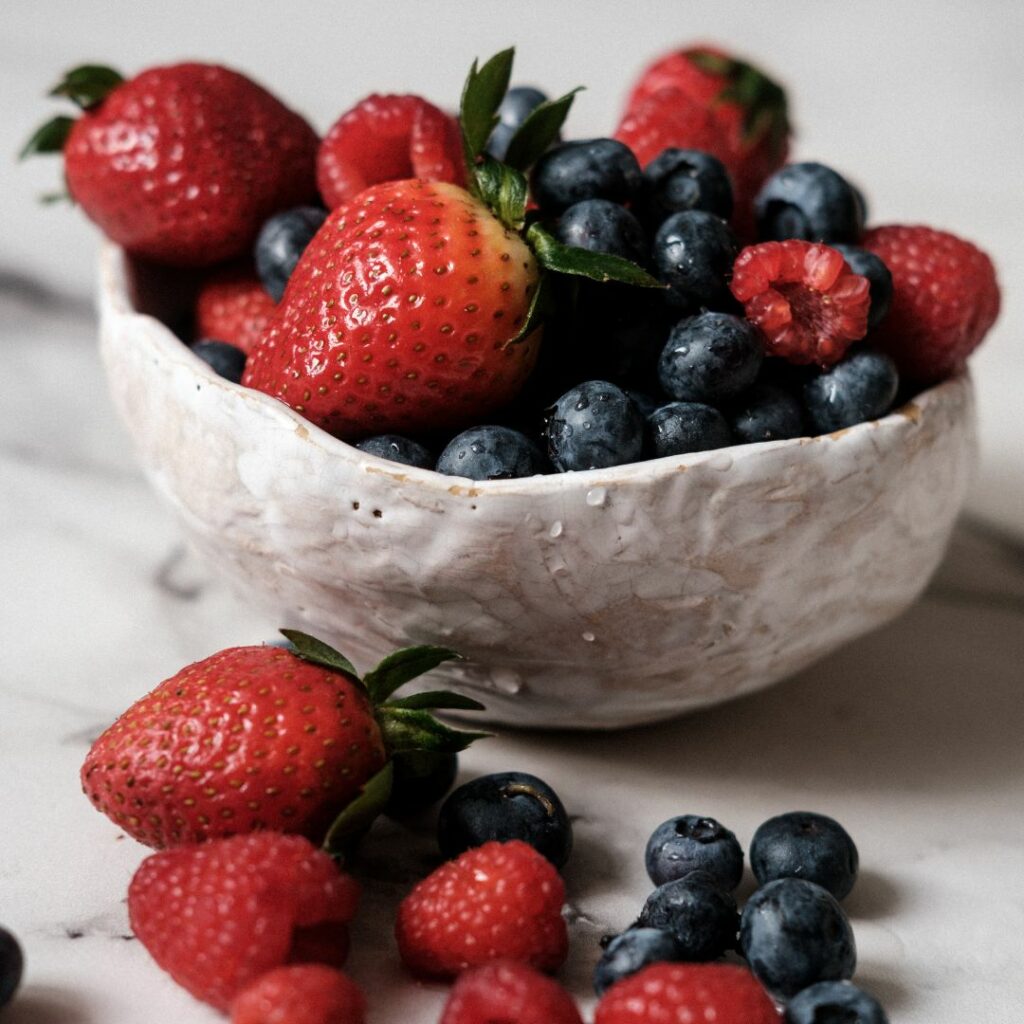 natural foods that lower blood sugar fruit